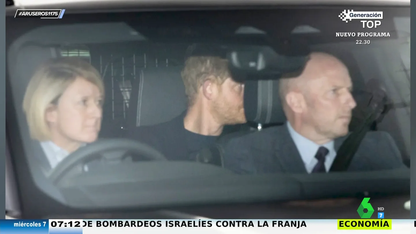 El breve encuentro del príncipe Harry con su padre Carlos III: 9 meses separados, 11 horas de vuelo y 45 minutos juntos El breve encuentro del príncipe Harry con su padre Carlos III: 9 meses separados, 11 horas de vuelo y 45 minutos juntos