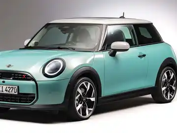 Saluda al nuevo MINI Cooper 2024: ahora también con motores de gasolina Saluda al nuevo MINI Cooper 2024: ahora también con motores de gasolina