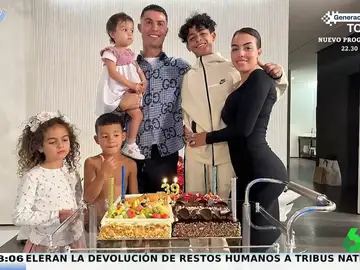 Alfonso Arús alucina con la foto de Georgina Rodríguez con Cristiano Ronaldo: &quot;Siempre se pone así para que se le marque el culo&quot;