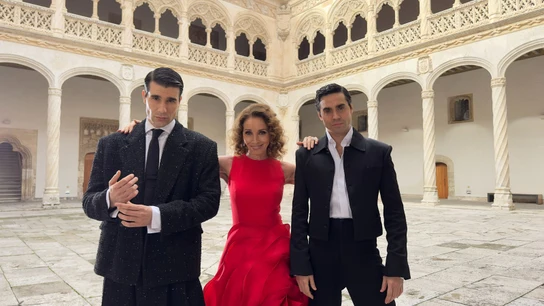 Los Javis y Ana Belén, en el rodaje del anuncio de los Goya 2024 Los Javis y Ana Belén, en el rodaje del anuncio de los Goya 2024