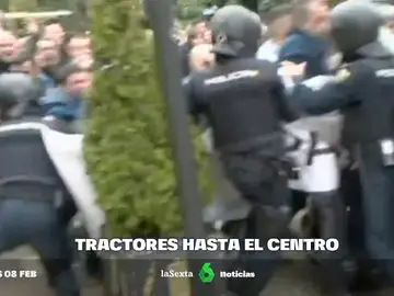 Antidistubios contra los agricultores en Oviedo