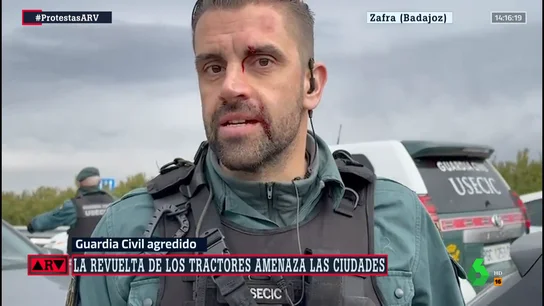Un guardia civil herido durante las protestas del campo en Zafra, Badajoz Un guardia civil herido durante las protestas del campo en Zafra, Badajoz