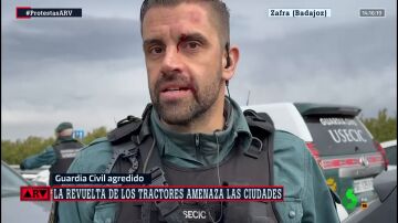 Un guardia civil herido durante las protestas del campo en Zafra, Badajoz