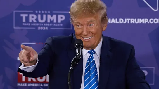 Donald Trump arremete contra Biden Donald Trump arremete contra Biden