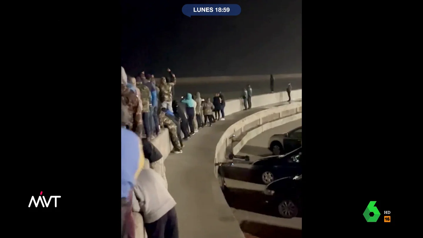 "¡Embístele!": así jaleaban desde la costa a los narcos que mataron a dos guardia civiles en Barbate "¡Embístele!": así jaleaban desde la costa a los narcos que mataron a dos guardia civiles en Barbate