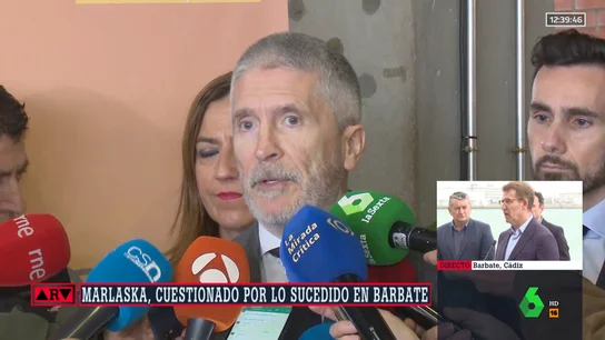 Marlaska no se plantea dimitir tras la tragedia de Barbate: "El narco sabe que, desde hace 5 años, se le está acorralando" Marlaska no se plantea dimitir tras la tragedia de Barbate: "El narco sabe que, desde hace 5 años, se le está acorralando"