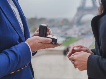 pedida de matrimonio en la Torre Eiffel de París
