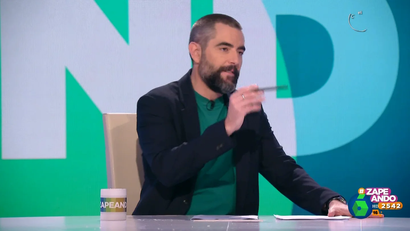 El dardo de Dani Mateo a Ares Teixidó, tras contar su finde: “Más pena me das tú” El dardo de Dani Mateo a Ares Teixidó, tras contar su finde: “Más pena me das tú”