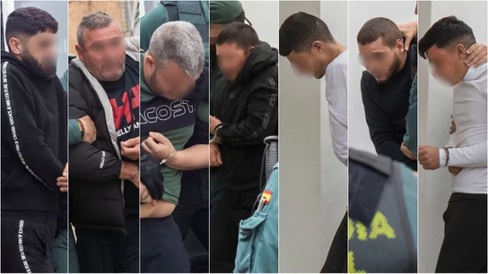 Siete de los ocho presuntos narcos detenidos por el asesinato a dos guardias civiles en Barbate Siete de los ocho presuntos narcos detenidos por el asesinato a dos guardias civiles en Barbate