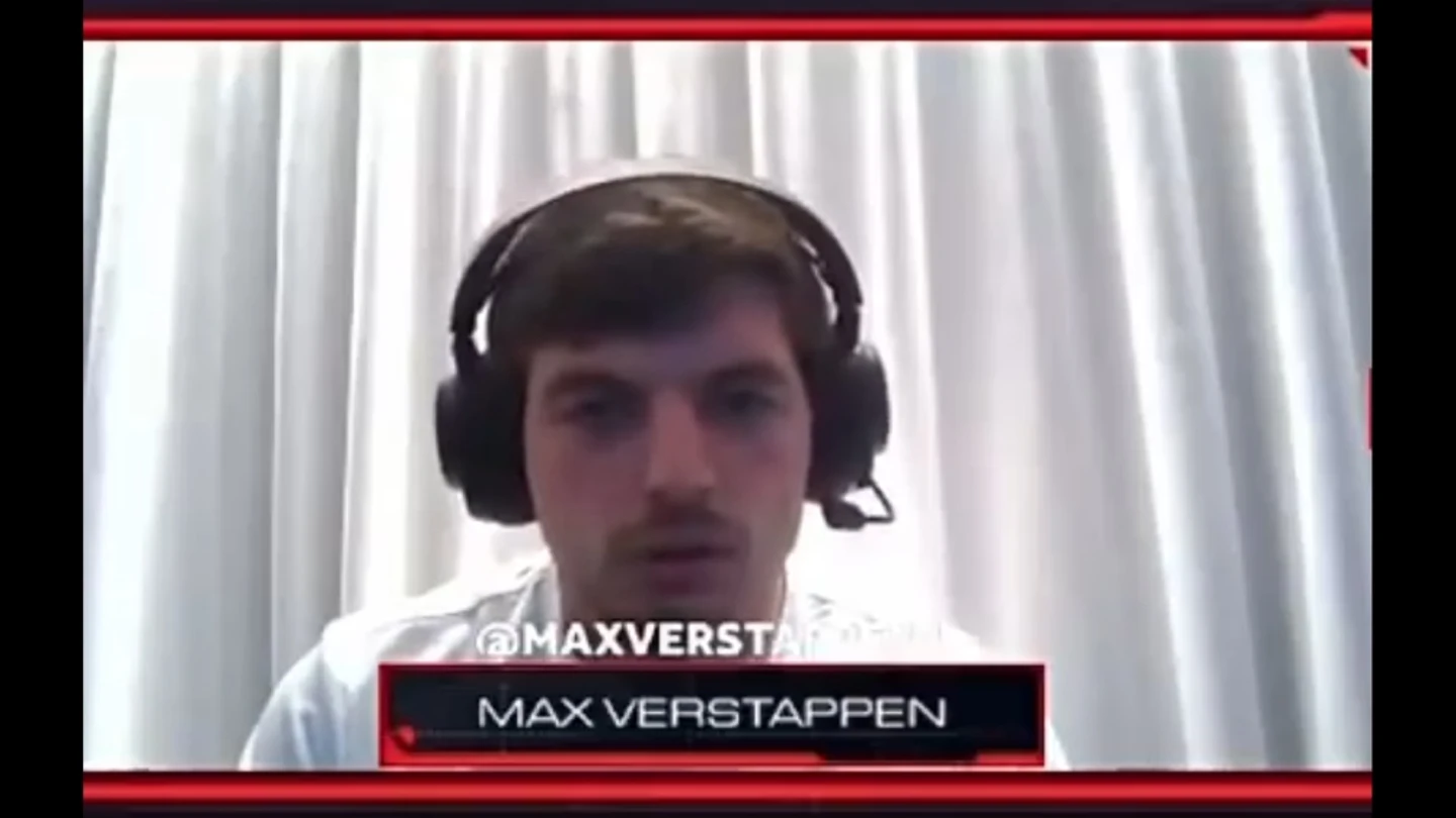 Max Verstappen en directo de Twitch Max Verstappen en directo de Twitch