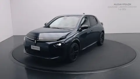 Lancia Ypsilon Lancia Ypsilon