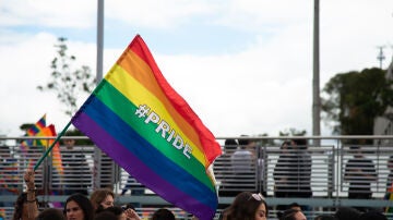 El parlamento griego aprueba el matrimonio homosexual