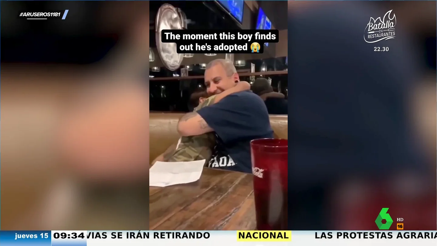 La tremenda emoción de un niño al saber que por fin ha sido adoptado: "Van a ser felices toda la vida" La tremenda emoción de un niño al saber que por fin ha sido adoptado: "Van a ser felices toda la vida"
