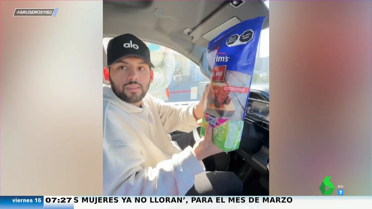 Le pide a su novio que le traiga compresas con alas del supermercado... y él malinterpreta su petición Le pide a su novio que le traiga compresas con alas del supermercado... y él malinterpreta su petición