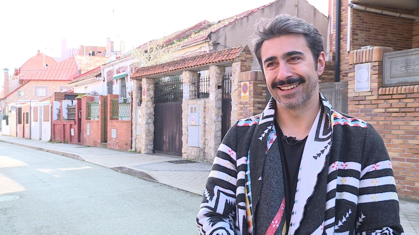 David Martínez Álvarez 'Rayden', en lo que fue el barrio de Cerro Belmonte David Martínez Álvarez 'Rayden', en lo que fue el barrio de Cerro Belmonte