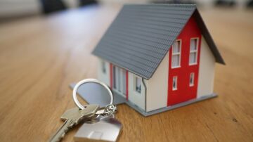 ¿Quiénes pueden beneficiarse de los avales del Gobierno para la compra de una vivienda?