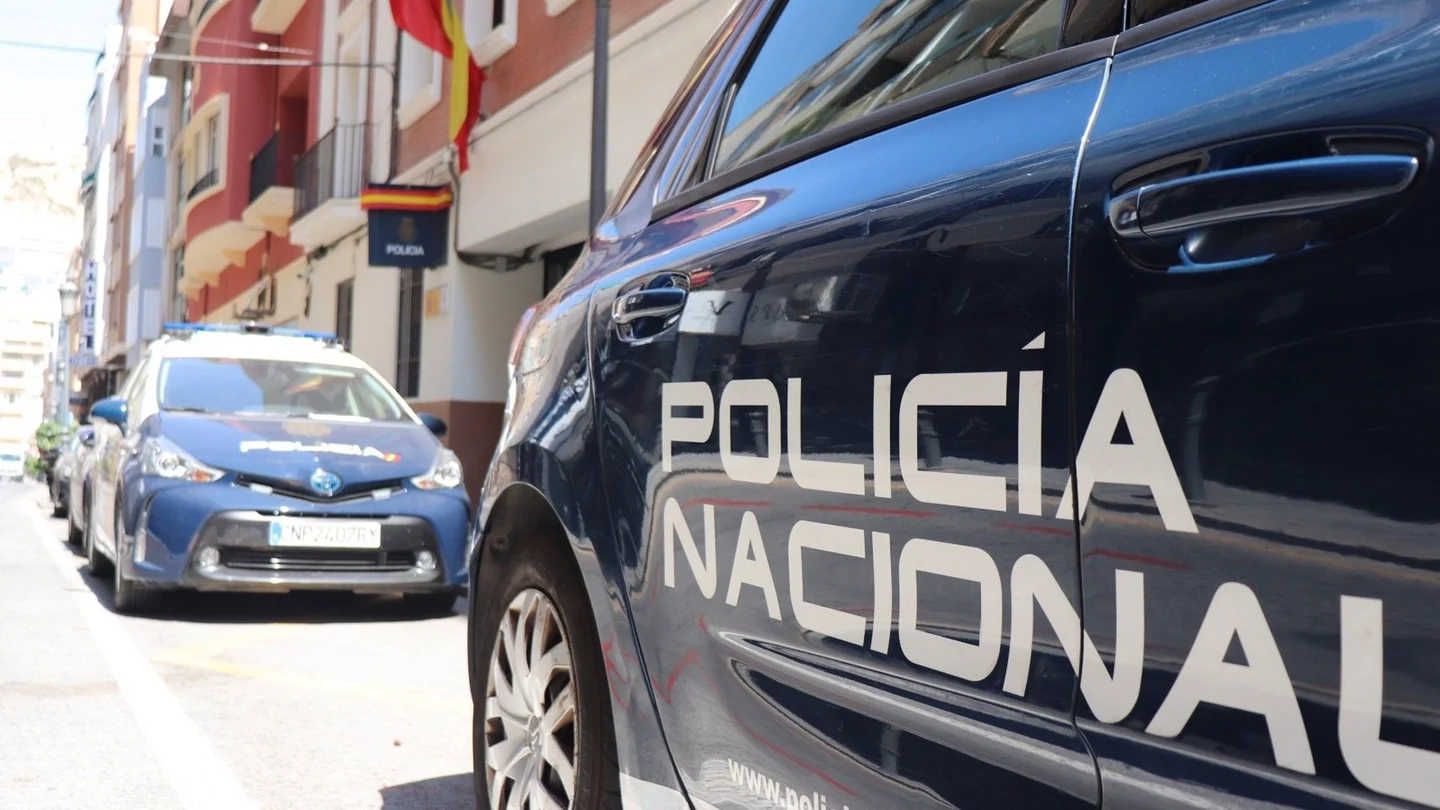 Detenido un guardia civil por agredir e intentar estrangular a su mujer en València Detenido un guardia civil por agredir e intentar estrangular a su mujer en València