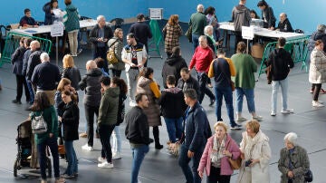 Imagen de electores en Galicia