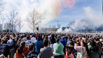 Pirotecnia Valenciana dispara una "histórica y espectacular" mascletà en Madrid: "Ha mantenido el ritmo hasta el final"