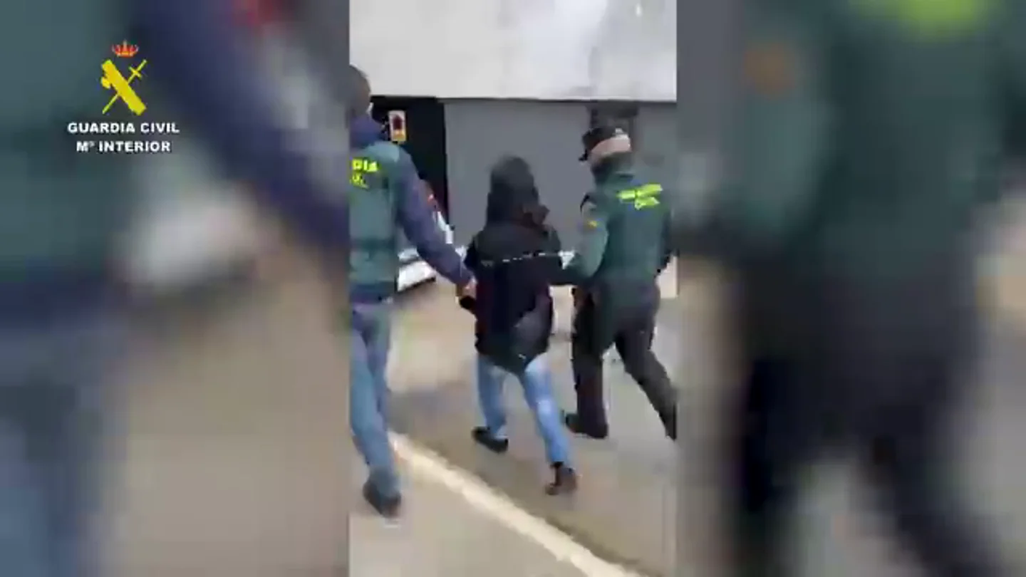 Detención de la mujer y su pareja que dejaron morir a la madre de ella Detención de la mujer y su pareja que dejaron morir a la madre de ella