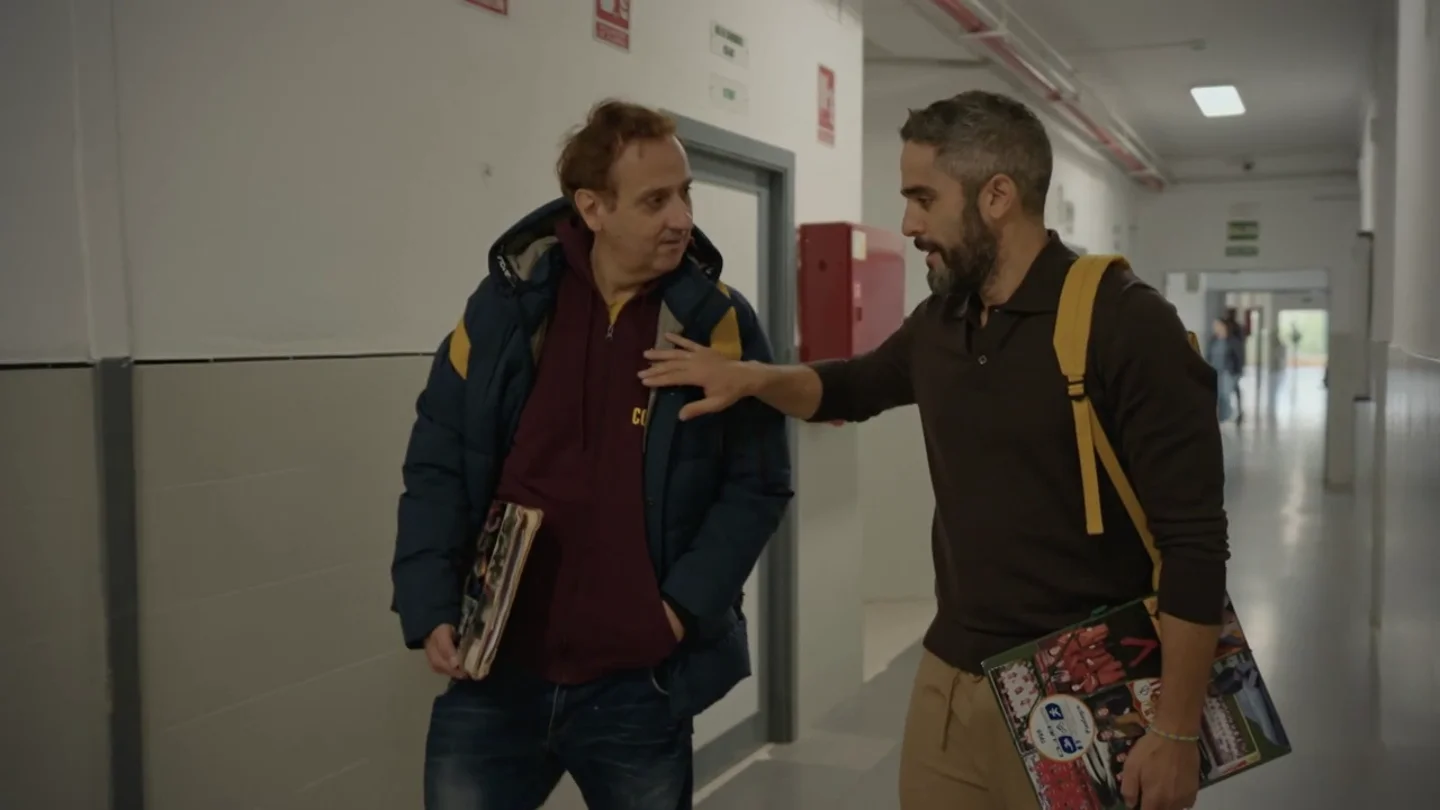 La frase del padre de Roberto Leal tras repetir curso dos veces: "Me tiró del collar y me dijo estudia, que yo no he podido" La frase del padre de Roberto Leal tras repetir curso dos veces: "Me tiró del collar y me dijo estudia, que yo no he podido"