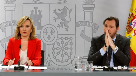 La portavoz del Gobierno, Pilar Alegría, y el ministro de Transportes y Movilidad Sostenible, Óscar Puente La portavoz del Gobierno, Pilar Alegría, y el ministro de Transportes y Movilidad Sostenible, Óscar Puente/ EFE/ J.J. Guillén
