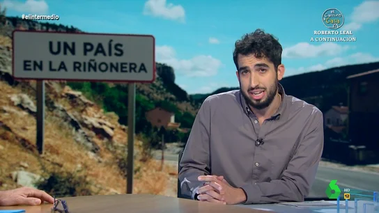 Isma Juárez ironiza sobre la detención del cura de Don Benito "Se está perdiendo lo de poner la cruz en la casilla de la Iglesia en la renta y de algún lugar hay que sacar dinero", comenta Isma Juárez, que tras visitar Don Benito, se ha enterado de la detención de su cura por supuesto tráfico de drogas.