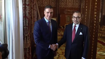Pedro Sánchez se reúne con el rey Mohamed VI en Rabat