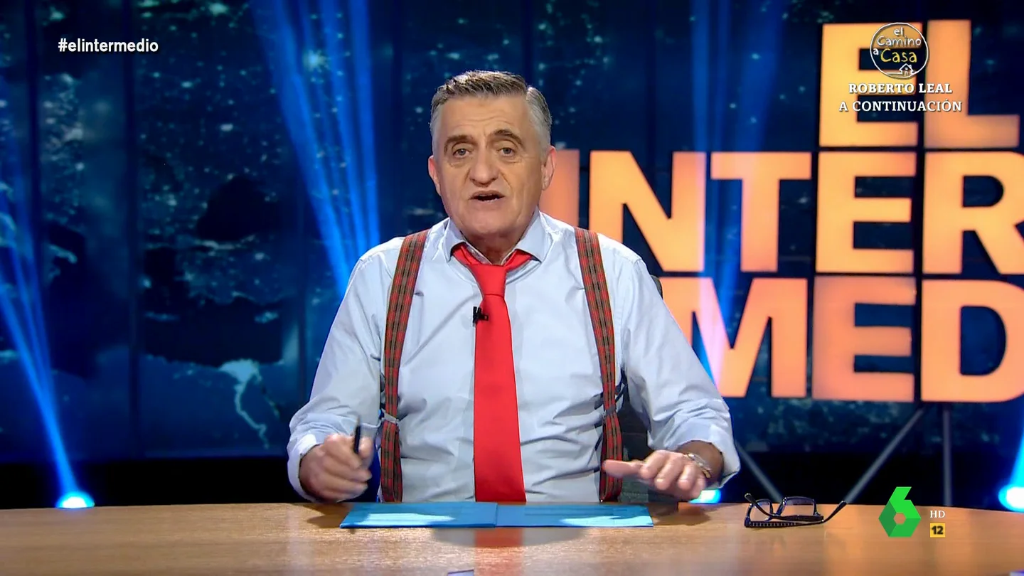 EL INTERMEDIO: Euforia del PP: "Feijóo no es cantante porque no quiere" EL INTERMEDIO: Euforia del PP: "Feijóo no es cantante porque no quiere"
