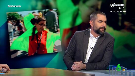 Dani Mateo, al ver a una se&ntilde;ora lanzar limones contra la polic&iacute;a en las protestas de agricultores: "Es lo que yo llamo el c&oacute;ctel limonov"