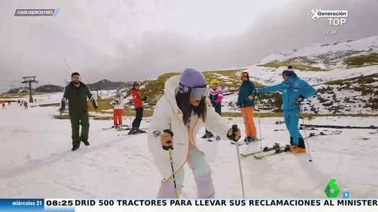 El surrealista vídeo de Anabel Pantoja gritando mientras intenta esquiar en Andorra: "¡Quitarse de ahí!" El surrealista vídeo de Anabel Pantoja gritando mientras intenta esquiar en Andorra: "¡Quitarse de ahí!"