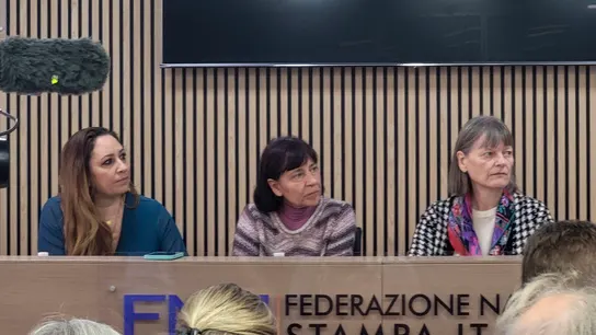 Imagen de archivo de dos de las víctimas del jesuita esloveno Marko Rupnik. Imagen de archivo de dos de las víctimas del jesuita esloveno Marko Rupnik.