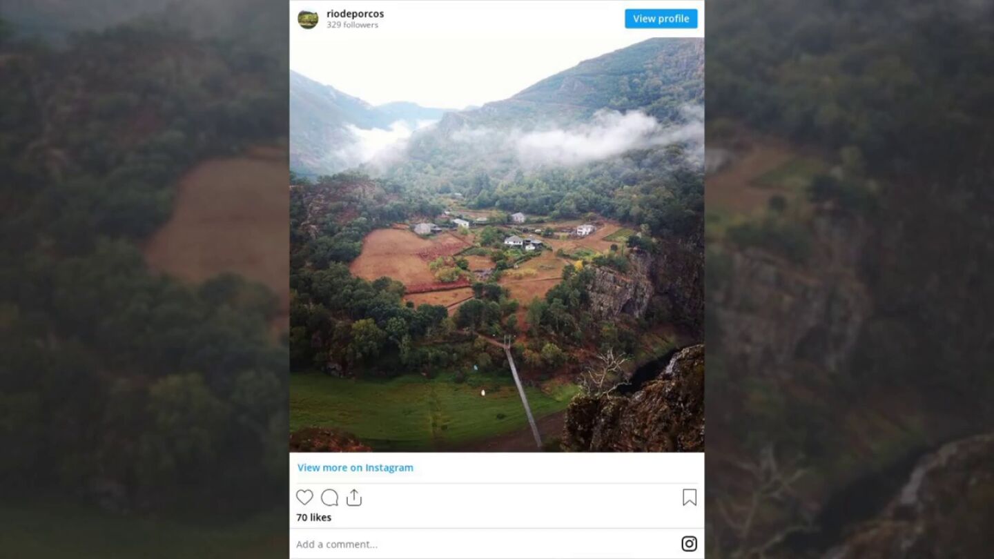 El peque&ntilde;o pueblo de Asturias al que solo se accede cruzando un puente colgante desde Galicia