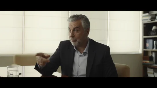 Así pondría en apuros Carlos Alsina al rey Felipe: "¿Por qué debe haber monarquía y no república?" Así pondría en apuros Carlos Alsina al rey Felipe: "¿Por qué debe haber monarquía y no república?"