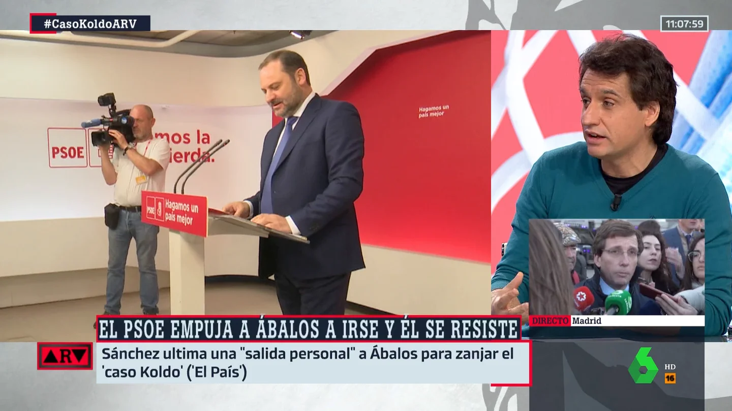 El politólogo Lluis Orriols analiza el 'caso Koldo': "La suerte para el Gobierno es que Ábalos no es ahora ministro sino solo un diputado" El politólogo Lluis Orriols analiza el 'caso Koldo': "La suerte para el Gobierno es que Ábalos no es ahora ministro sino solo un diputado"
