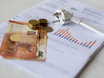 Factura de la luz Factura de la luz