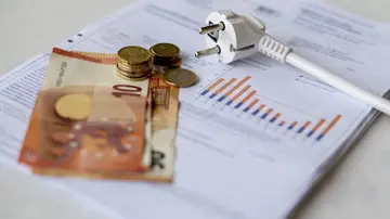 Factura de la luz Factura de la luz