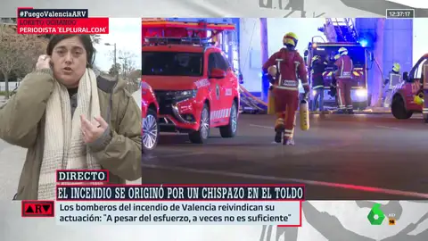 Los bomberos del incendio de Valencia reciben asistencia de la Cruz Roja: "Incluso los héroes pueden llegar a estar hundidos"