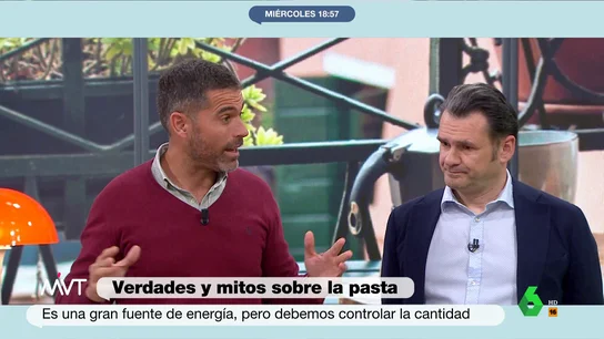 Pablo Ojeda desmonta el gran mito sobre la pasta: ni es un mal alimento ni engorda por sí misma Pablo Ojeda desmonta en Más Vale Tarde los mitos sobre la pasta y asegura que "no hay que tenerle miedo". En este vídeo, explica cómo funcionan las reservas de energía de nuestro cuerpo y qué cantidades podemos comer sin temor a engordar.