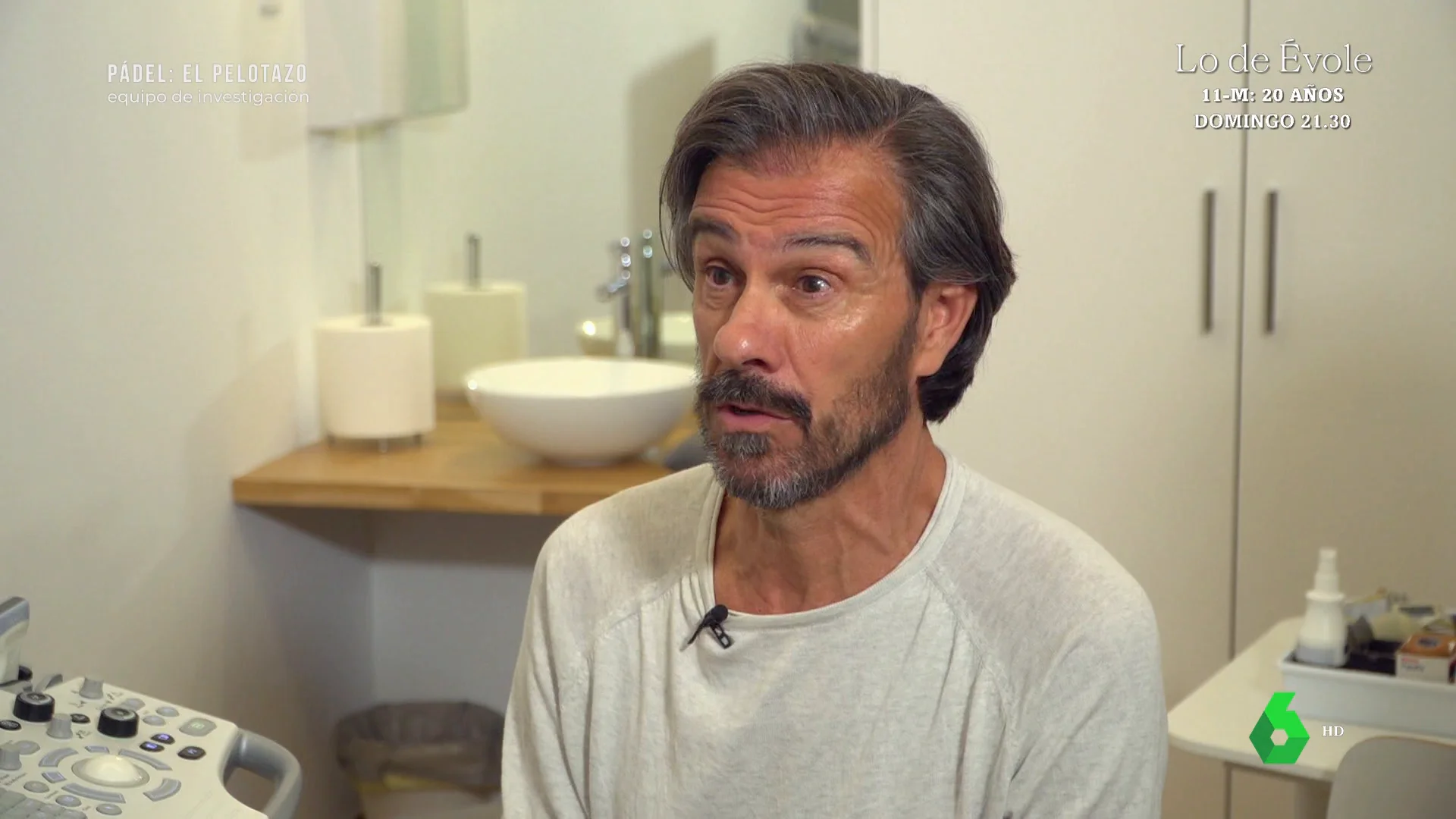 Equipo de Investigación se traslada hasta una crítica de fisioterapia para conocer el caso de Alfredo, que ha sufrido varias lesiones jugando al pádel: "Me di cuenta de que la forma de entrenar era lo que me estaba causando los problemas".