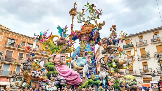 Los ninots de una de las fallas de las Fallas de Valencia en 2022 Los ninots de una de las fallas de las Fallas de Valencia en 2022