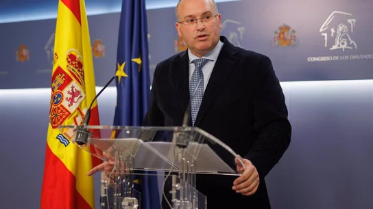 Tellado dice que Armengol es la Negreira de la política española y exige que despeje las "sombras de duda" de inmediato Tellado dice que Armengol es la Negreira de la política española y exige que despeje las "sombras de duda" de inmediato
