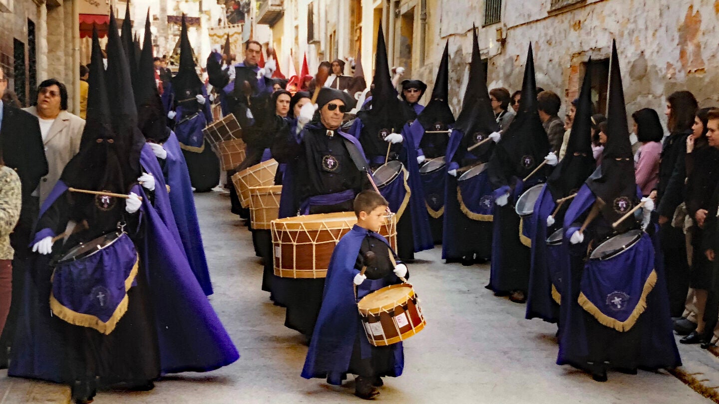 Ni&ntilde;os en Semana Santa