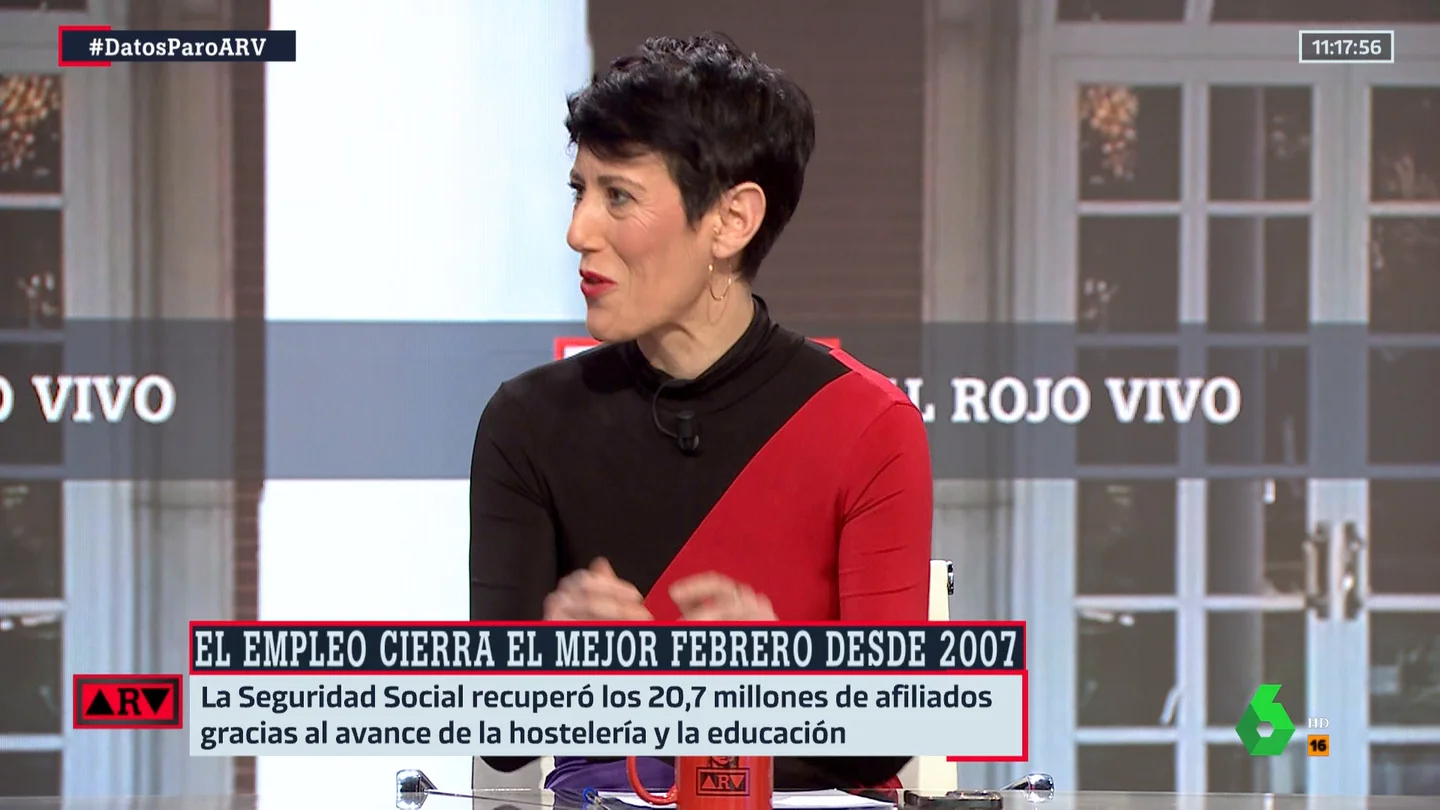 Elma Saiz, ministra de Seguridad Social, alaba los datos del paro: "Es innegable que estamos siendo el motor de Europa" Elma Saiz, ministra de Seguridad Social, alaba los datos del paro: "Es innegable que estamos siendo el motor de Europa"