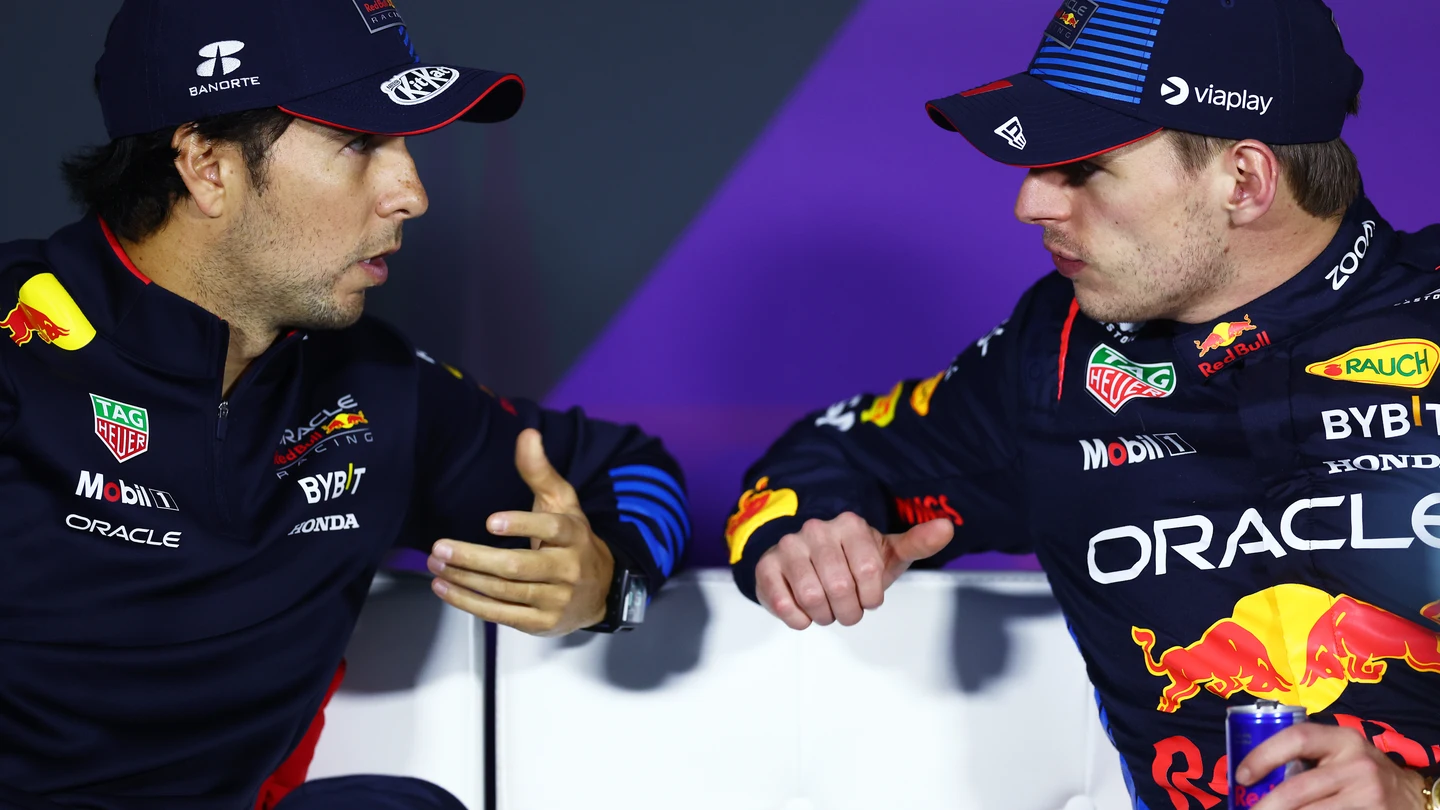 Sergio Pérez y Max Verstappen Sergio Pérez y Max Verstappen