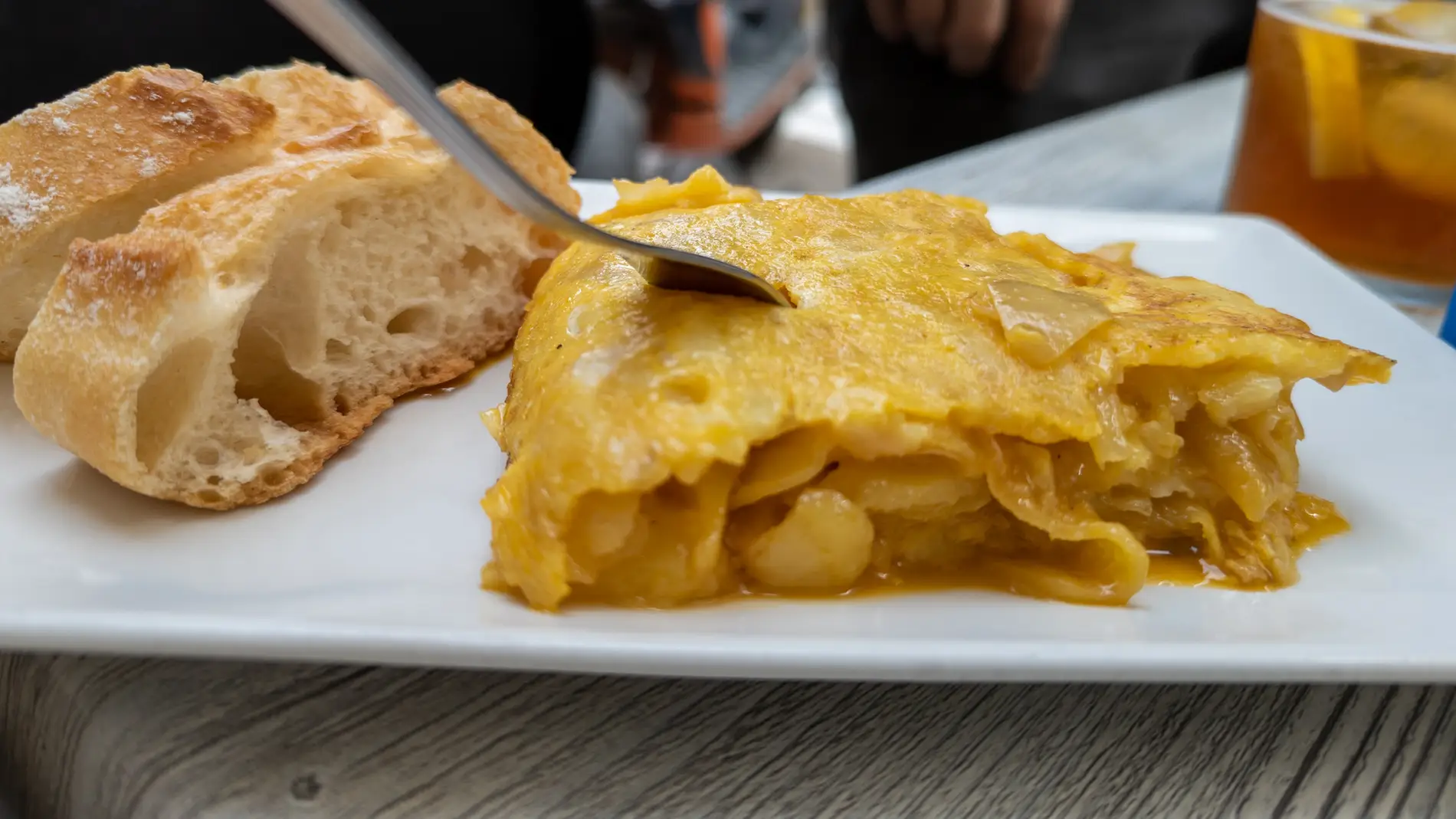 Pincho de tortilla de patatas Pincho de tortilla de patatas