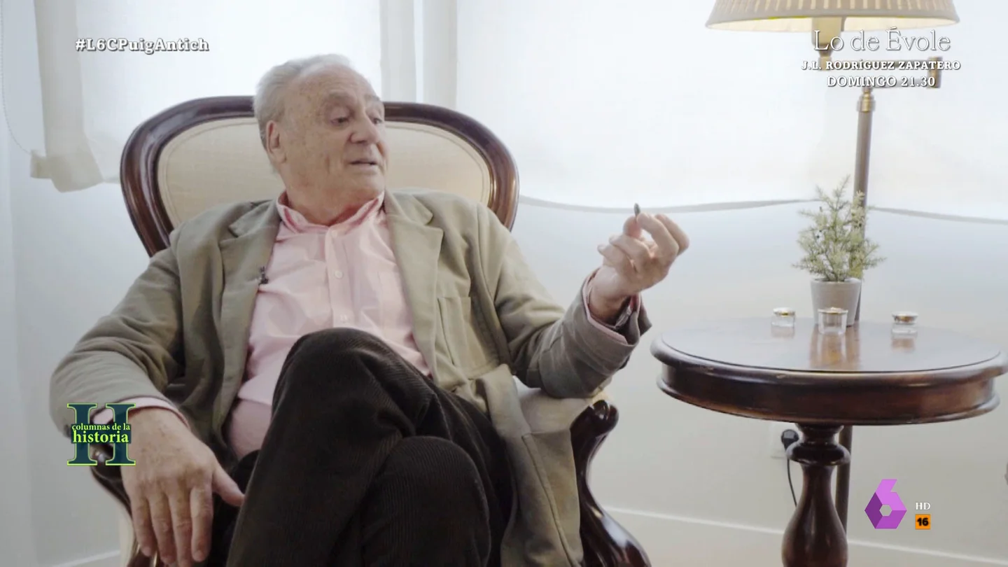 Un amigo de Salvador Puig Antich enseña la bala que regaló Antonio Chaves, amigo de Salvador Puig Antich que colaboró con él en los atracos del MIL, asegura en este vídeo a laSexta Columna no estar seguro de si llegó a matar alguna vez a alguien: "Yo he disparado, pero no sé si pasó o no pasó".