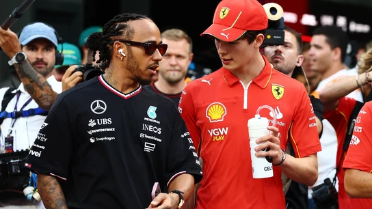 Lewis Hamilton, junto a Bearman Lewis Hamilton, junto a Bearman