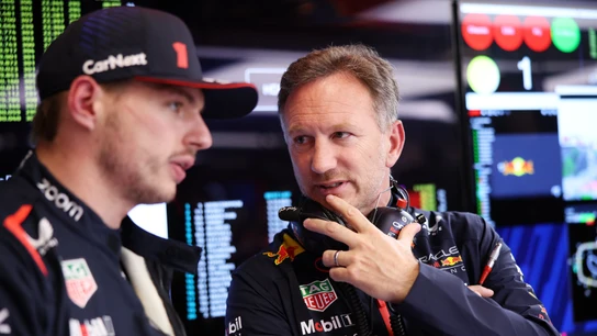 Max Verstappen y Christian Horner Max Verstappen y Christian Horner