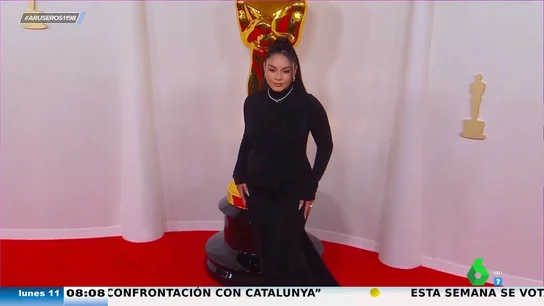 Vanessa Hudgens da la sorpresa en los Oscar al anunciar su embarazo meses después de su boda con Cole Tucker Vanessa Hudgens da la sorpresa en los Oscar al anunciar su embarazo meses después de su boda con Cole Tucker